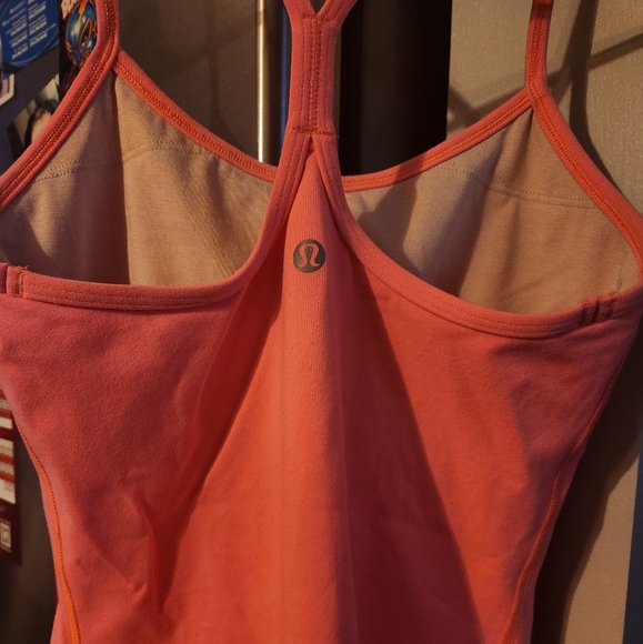 Lululemon pink tank with build in bra - Picture 2 of 2